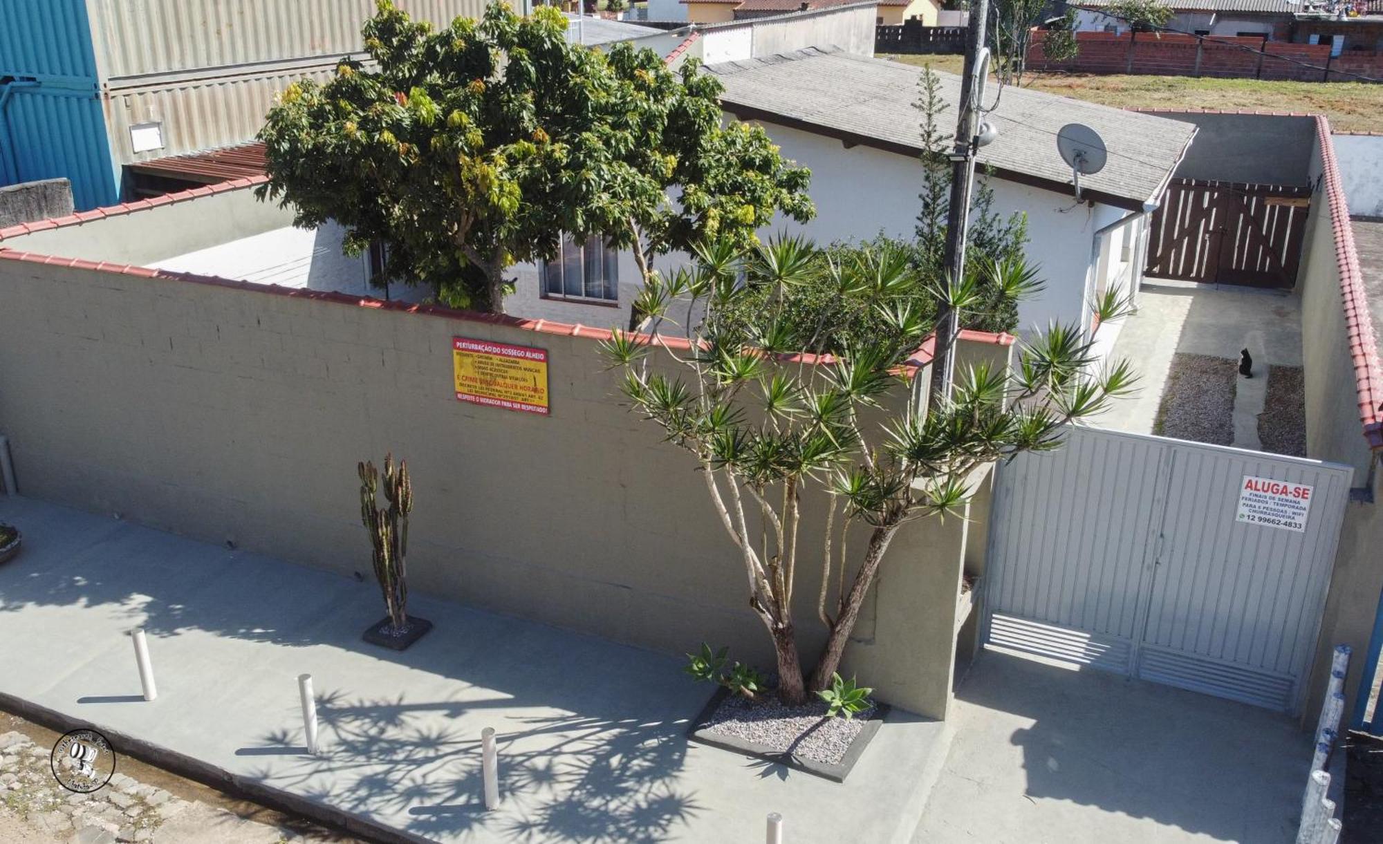 Casa Do Cameron อูบาตูบา ภายนอก รูปภาพ